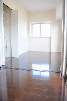 【寝室】 | ガーデンコート砂津