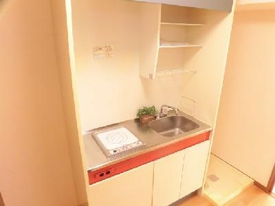 ラフィーネ四条堀川のキッチン