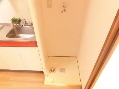 ラフィーネ四条堀川の設備|室内洗濯機置き場