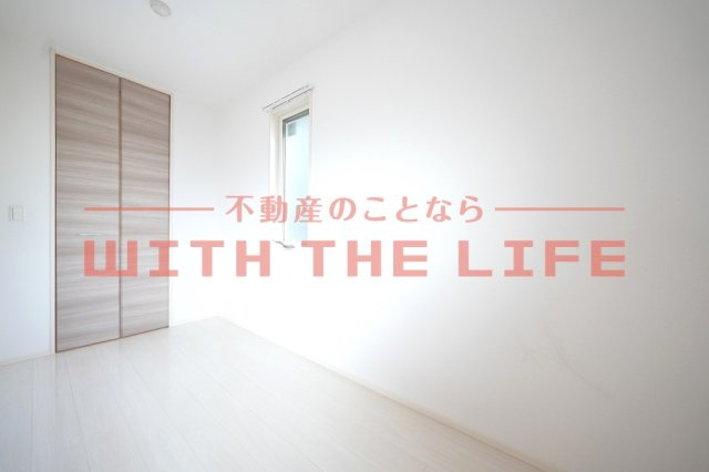 プリムローズ【キャッシュバック対象】の洋室|落ち着いた色調の洋室です