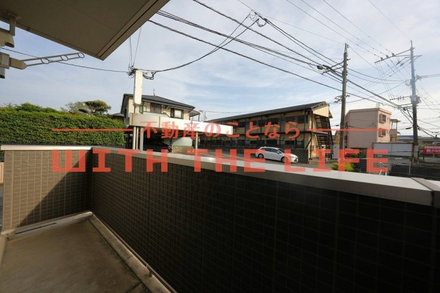 プリムローズ【キャッシュバック対象】のバルコニー|お洗濯にも便利なバルコニー付き