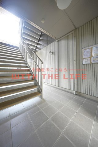 プリムローズ【キャッシュバック対象】のロビー|毎日通るロビーはこのようになっています