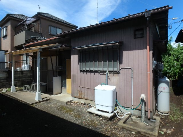 鹿山平屋貸家A棟の外観