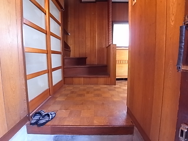 乙木1丁目戸建の玄関