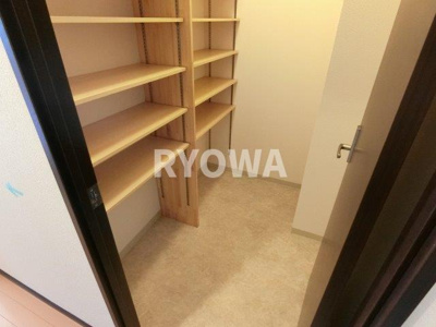 【収納】 | コンフォール綾瀬 | 掲載の写真は退去前の写真となります。