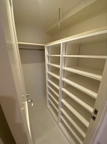 港区西麻布４丁目の賃貸マンションのその他|シューズインクローゼット・同反転タイプ参照
