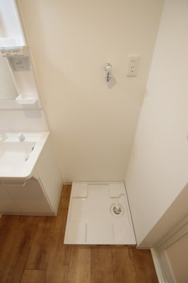 【設備】 | プレミアムスイート狭山駅前 | 室内洗濯機置場