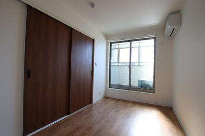 【洋室】 | プレミアムスイート狭山駅前