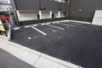 【駐車場】 | プレミアムスイート狭山駅前