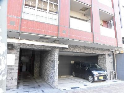 KDXレジデンス西院（ケイディエックスレジデンス西院）のエントランス|外観写真