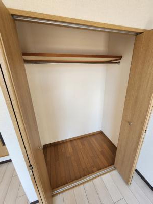 コージーハイツ大宮の収納|クローゼット