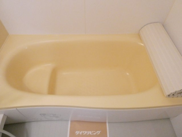 リヴィエールの浴室|浴槽