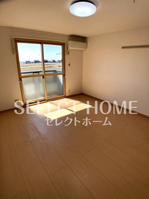 【居間・リビング】 | サウスウィンドB | ゆったり過ごせる居間です