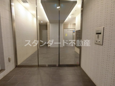 【エントランス】 | エス・キュート梅田中崎町