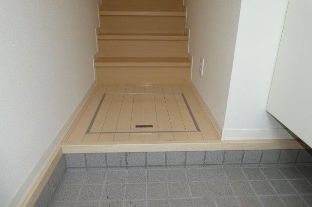 プリマメゾンの玄関