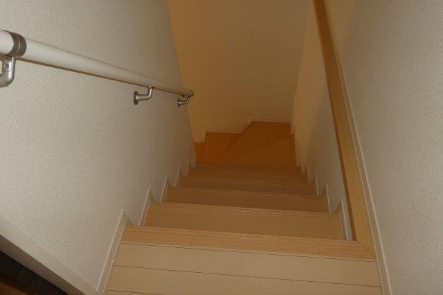 プリマメゾンのその他|階段