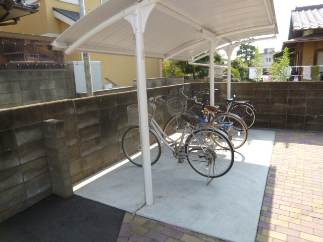 プリマメゾンのその他共用部分|自転車置き場