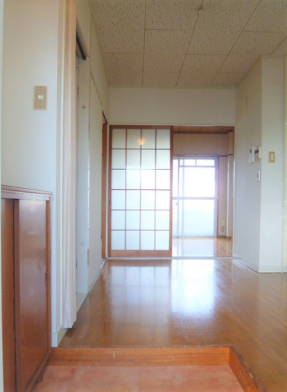 コーポレーティッドナカシマの玄関|シンプルで使いやすい玄関です