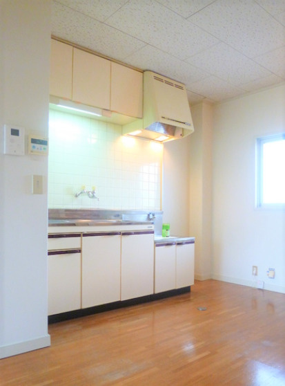 コーポレーティッドナカシマのキッチン|お料理しやすいキッチンです