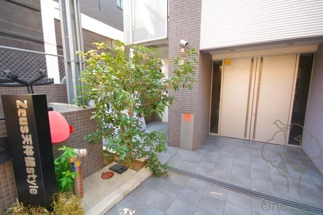 HARBEST TENMAのエントランス