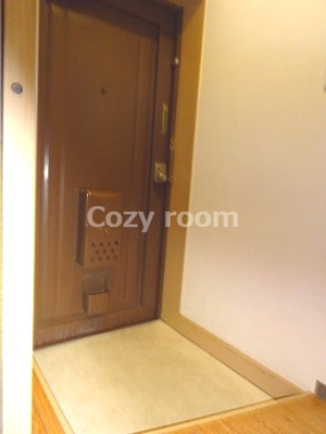 【玄関】 | 光陽マンション | シンプルで使いやすい玄関です