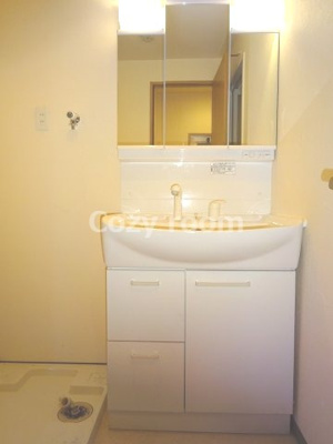 【独立洗面台】 | 光陽マンション | 独立洗面台、朝の身支度には欠かせません