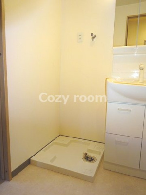 【設備】 | 光陽マンション | 室内洗濯機置き場です。