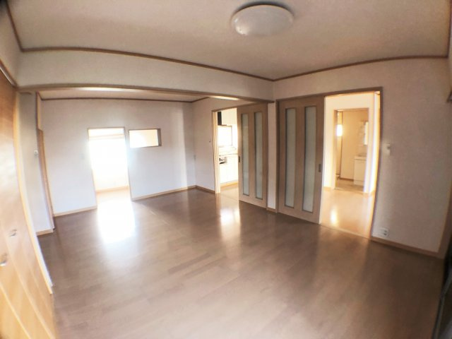 荒井早川借家の洋室