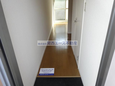 【玄関】 | レオパレスタカラ