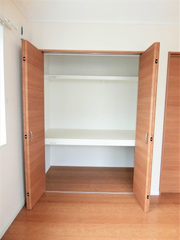 パークハイツE棟の収納