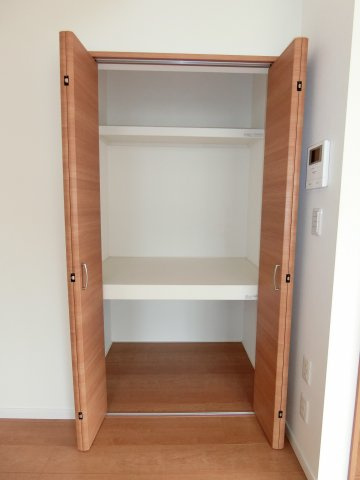 パークハイツE棟の収納