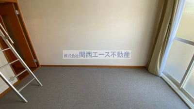  | レオパレスラコルト