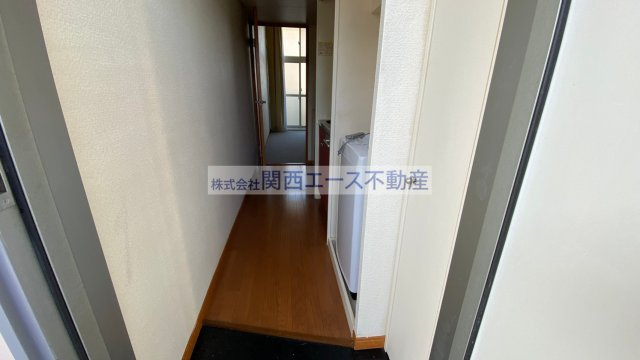 【玄関】 | レオパレスラコルト