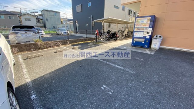 【駐車場】 | レオパレスラコルト