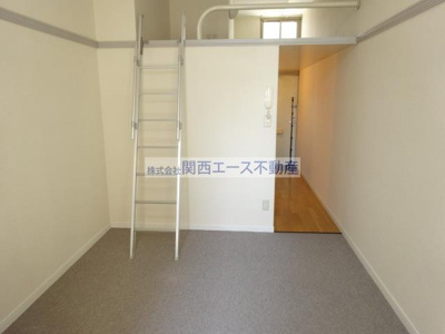 【居間・リビング】 | レオパレス菱屋西