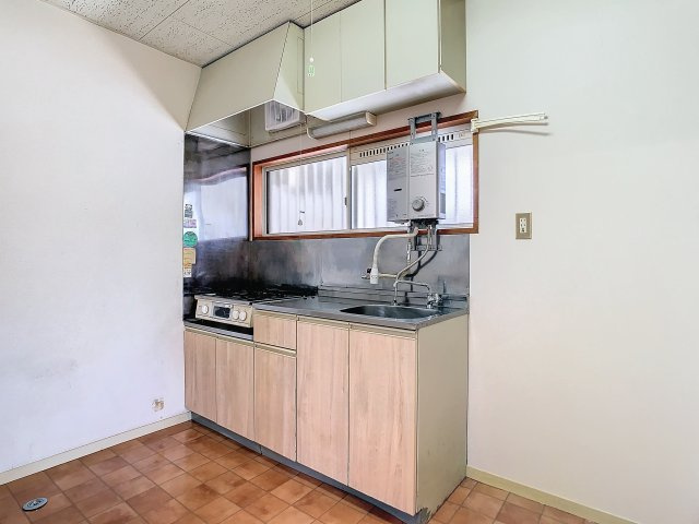 山景色の醍醐味のキッチン|キッチンはシンプル