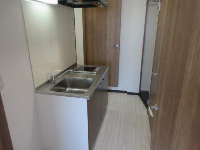 GARNET RESIDENCE MIYAの内装|廊下