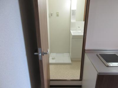 GARNET RESIDENCE MIYAの洗面所