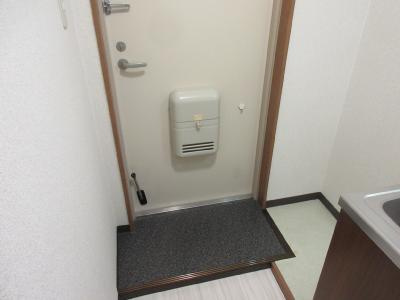 GARNET RESIDENCE MIYAの玄関