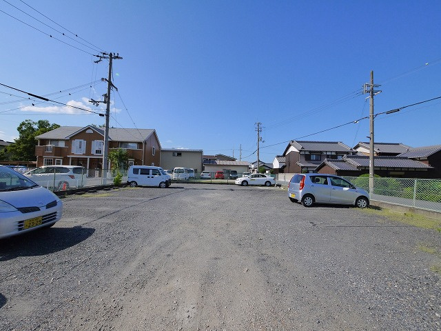 西九条町駐車場の外観