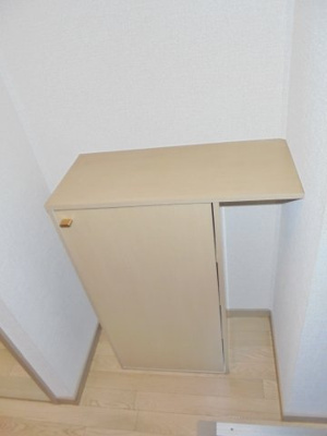 【玄関】 | ジュネス新涯　A棟 | シューズボックス付き※写真はイメージです