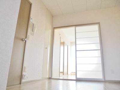 【居間・リビング】 | ジュネス新涯　A棟