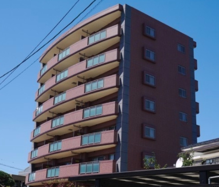 グランドヒルズ篠山の外観