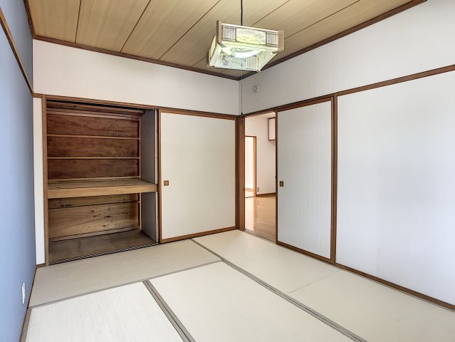 [Wi-Fi] 光と風と 青と蒼の和室|心やすらぐ和の空間