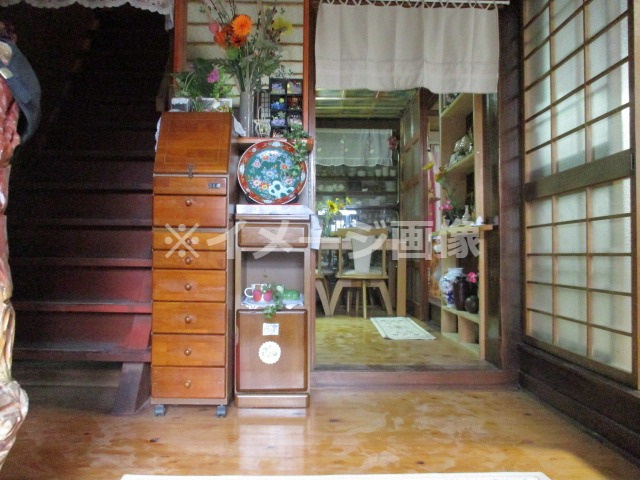 肥前町鶴牧売家の居間・リビング
