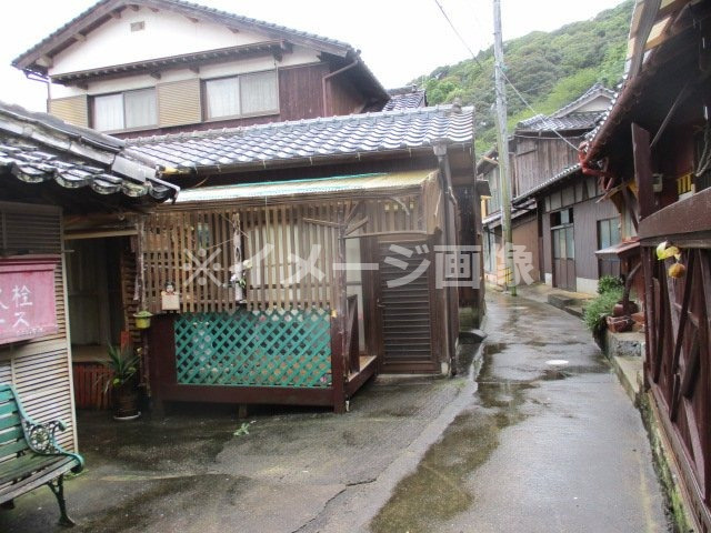 肥前町鶴牧売家の外観パース
