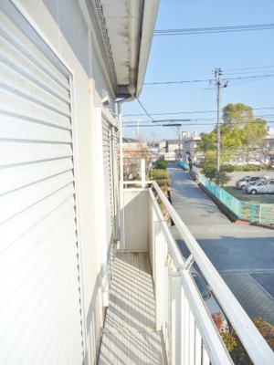 【バルコニー】 | ファミール泉　B | 南向き※写真はイメージです