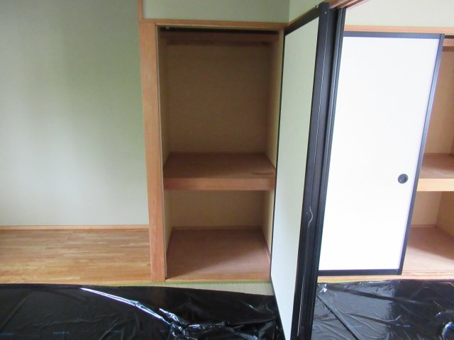 ドミールタナカの収納