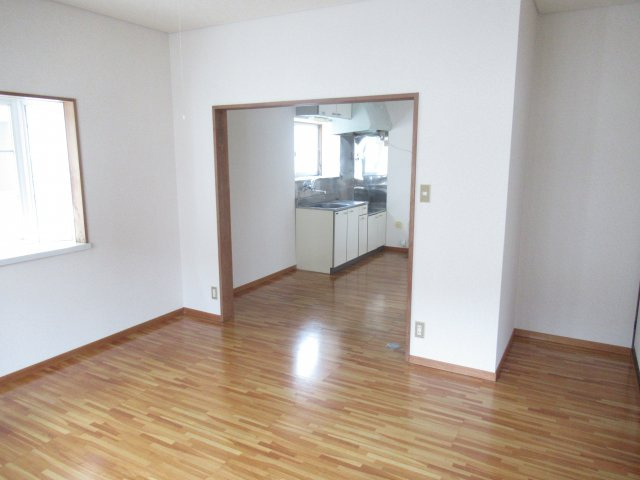 ドミールタナカの居間・リビング