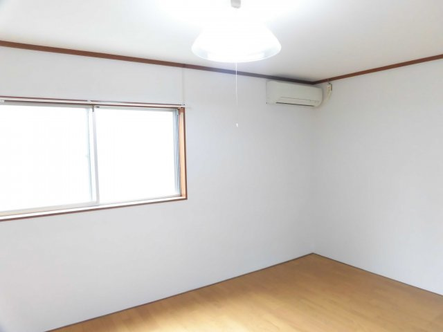 ミネルバ八日町の内装